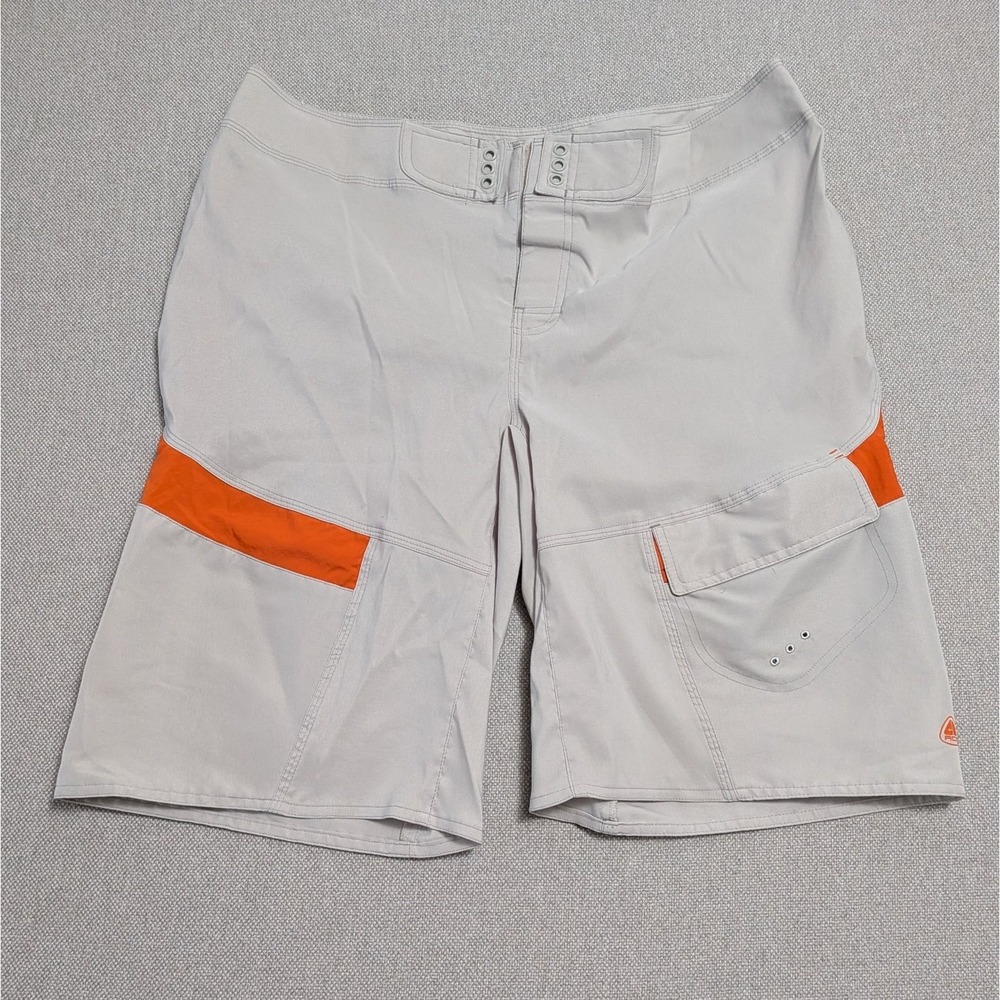 Nike ACG Shorts Men's 38 Light Gray Orange Cargo Board Nylon Streetwear